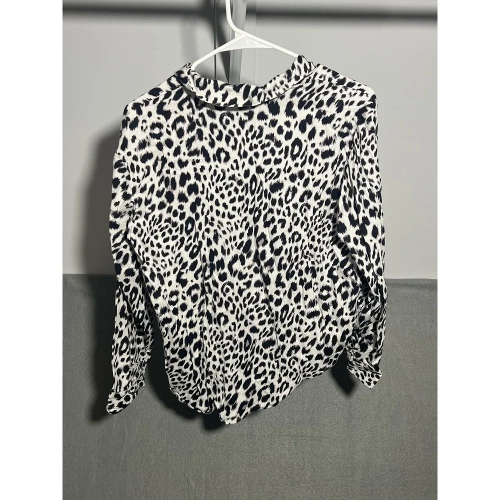 Victoria's Secret‎ Women's XS Leopard Print Button-Up Pajama Sleep Shirt Top